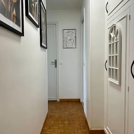 アパート Standing