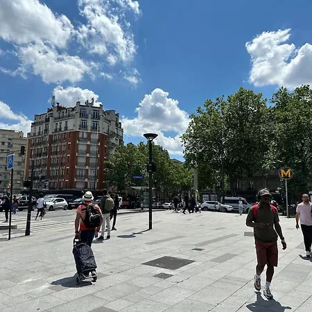 Standing アパート パリ